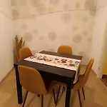 Travel Stop Appartement Poreč