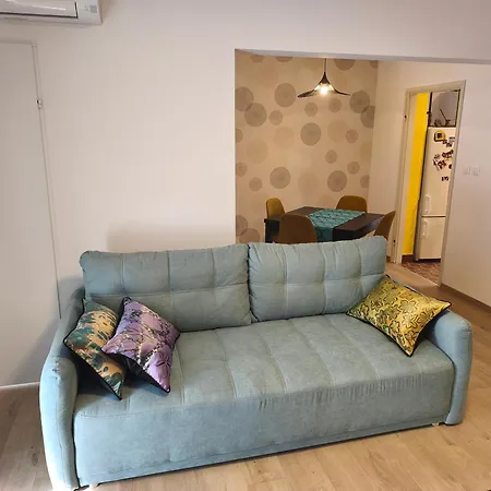 Travel Stop ポレッチ