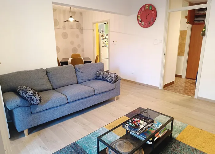 Travel Stop بوريتش